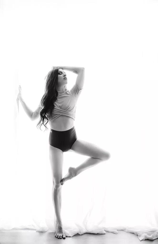 “Oh, god damn, my pain fits the in the palm of your freezing hand.” ❤️