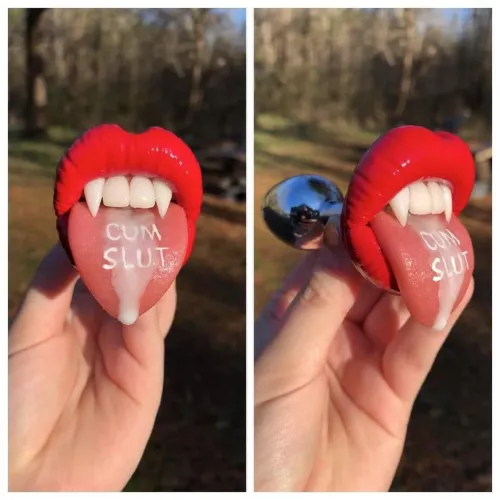 Oh how I want to stuff my ass with this 🤤💦