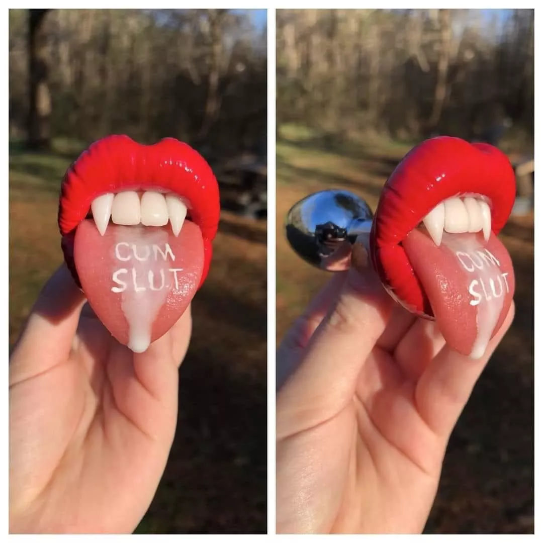 Oh how I want to stuff my ass with this 🤤💦