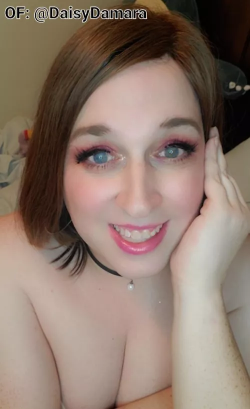 Oh no I lost my dress! I hope no one looks 😘