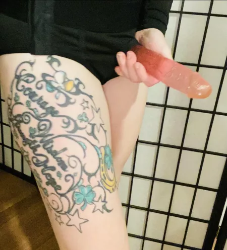 Oh silly little cuckβ¦ this is just my whittle-bitty baby strapβ¦ why do you look π±so scared π³? If youβre worried now, itβs gonna be a longggggg night! βπ₯΅