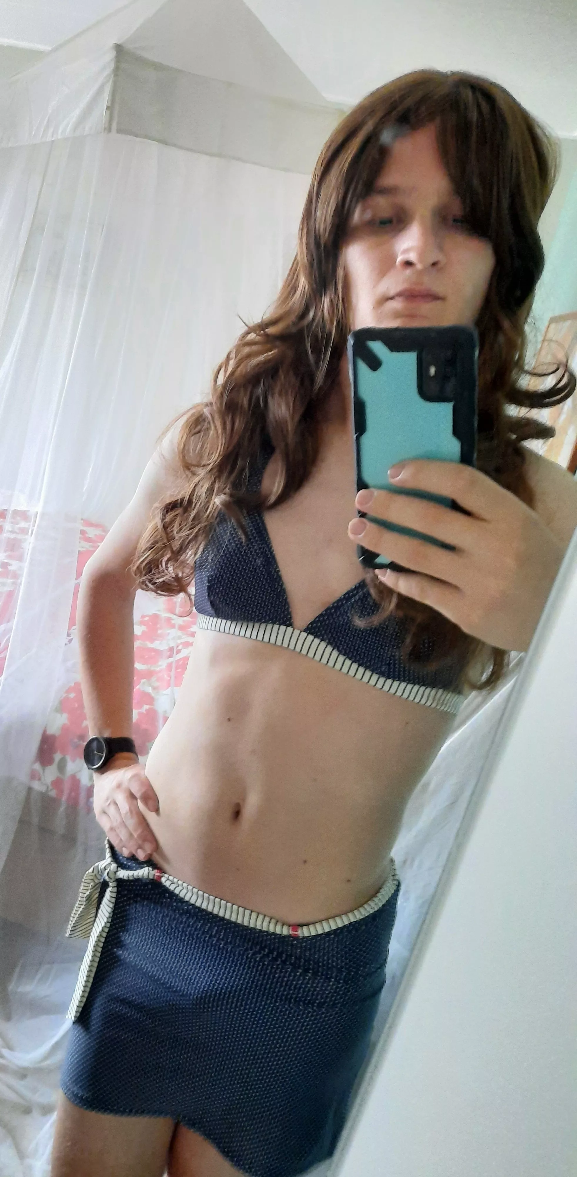 Ohhh something started to grow in my bikini skirt 😊