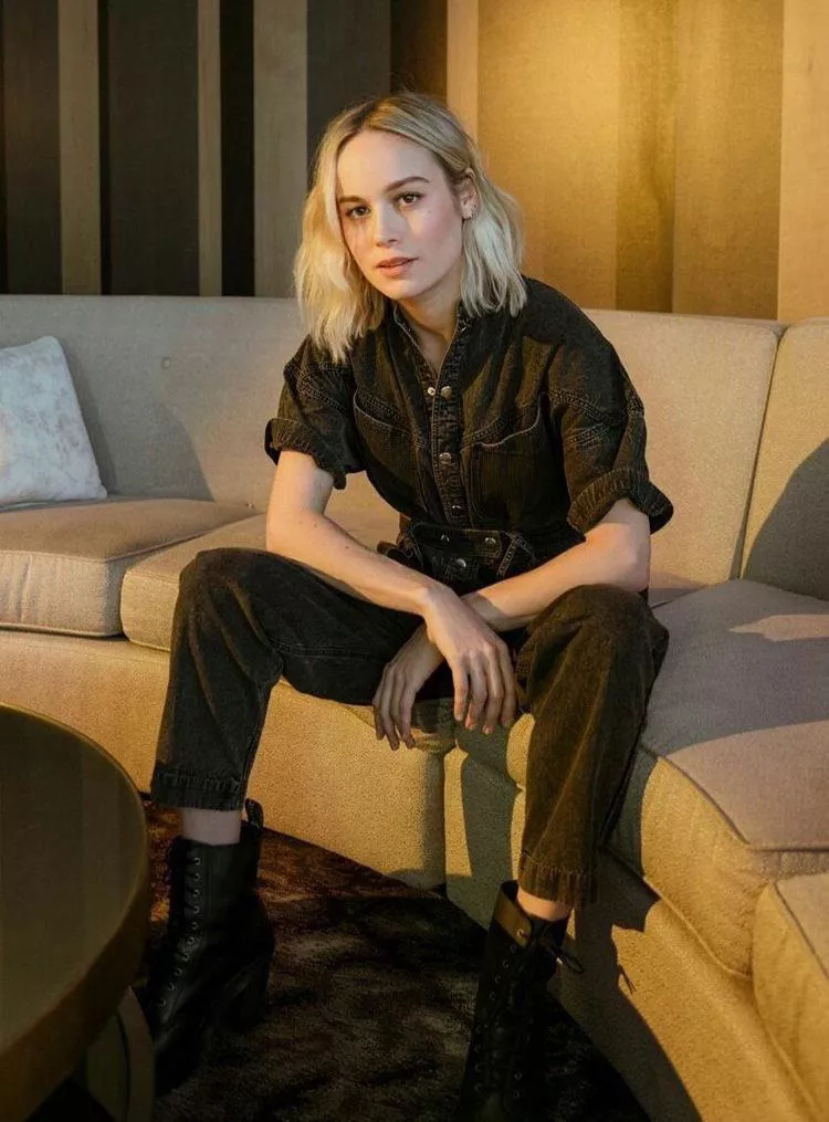 Okay this Brie Larson pic is doing things to me