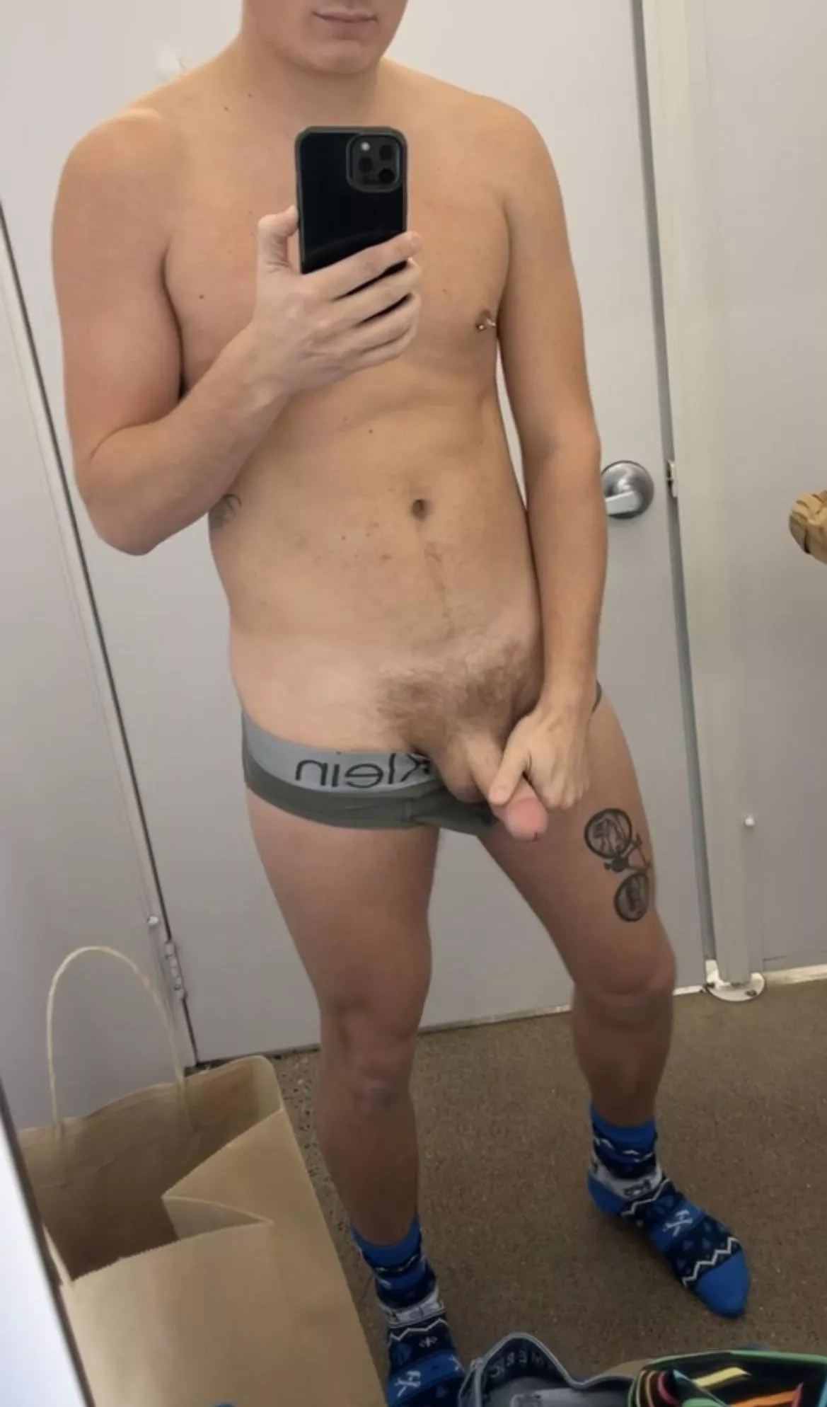 Old Navy changing room