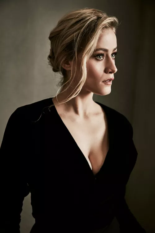 Olivia Taylor Dudley