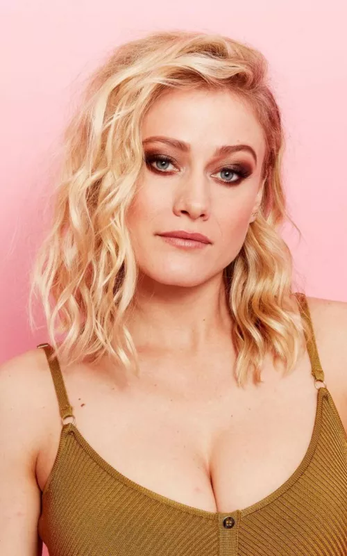 Olivia Taylor Dudley