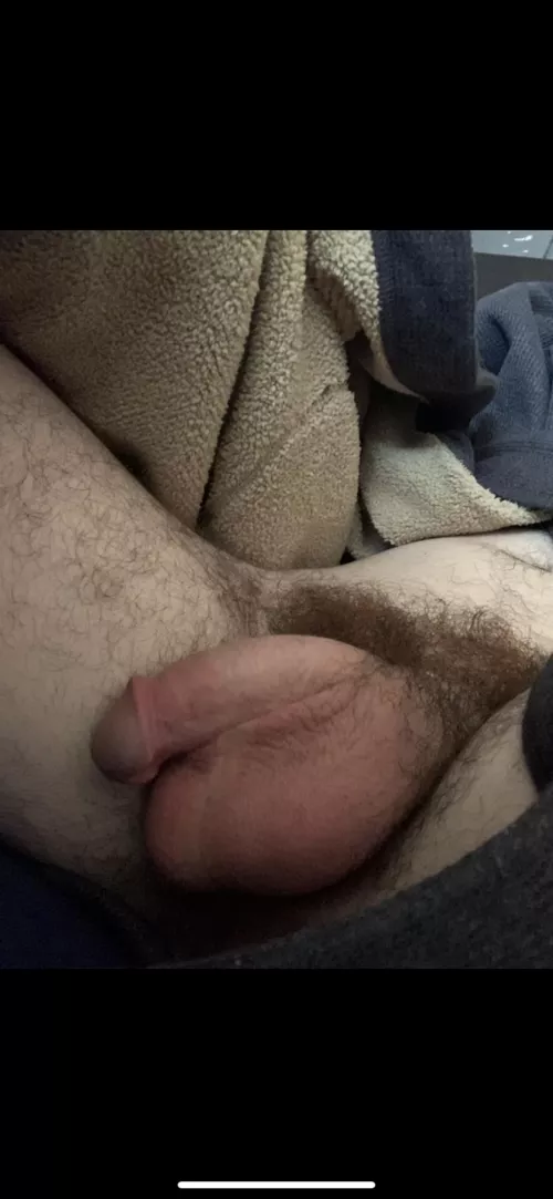 omg it stinks! Any other stinky cocks that wanna cum?😩