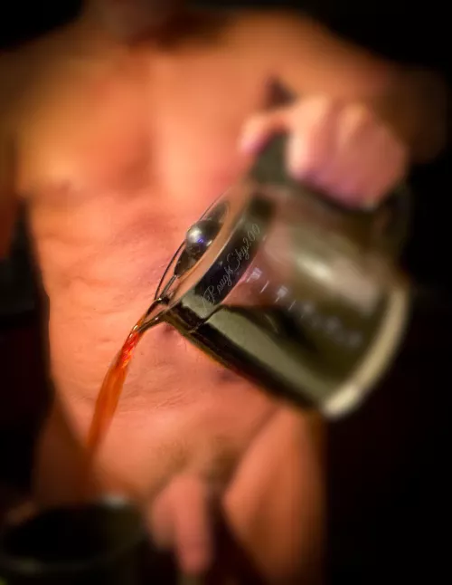 On (M)ondays it seems to never pour fast enoughβ¦
