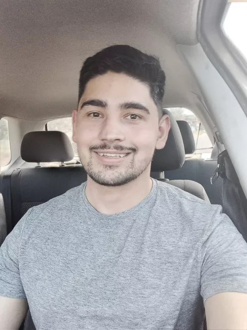 on my way to the gym to do some squats๐
