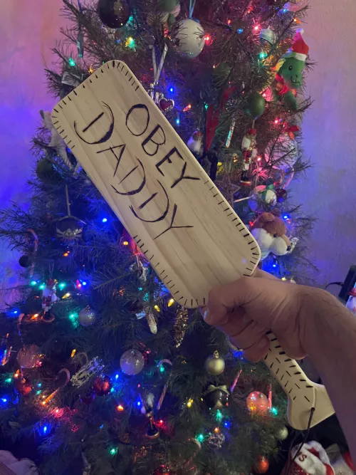 On the night b4 xmas my bb girl gave to me…🎵🎶