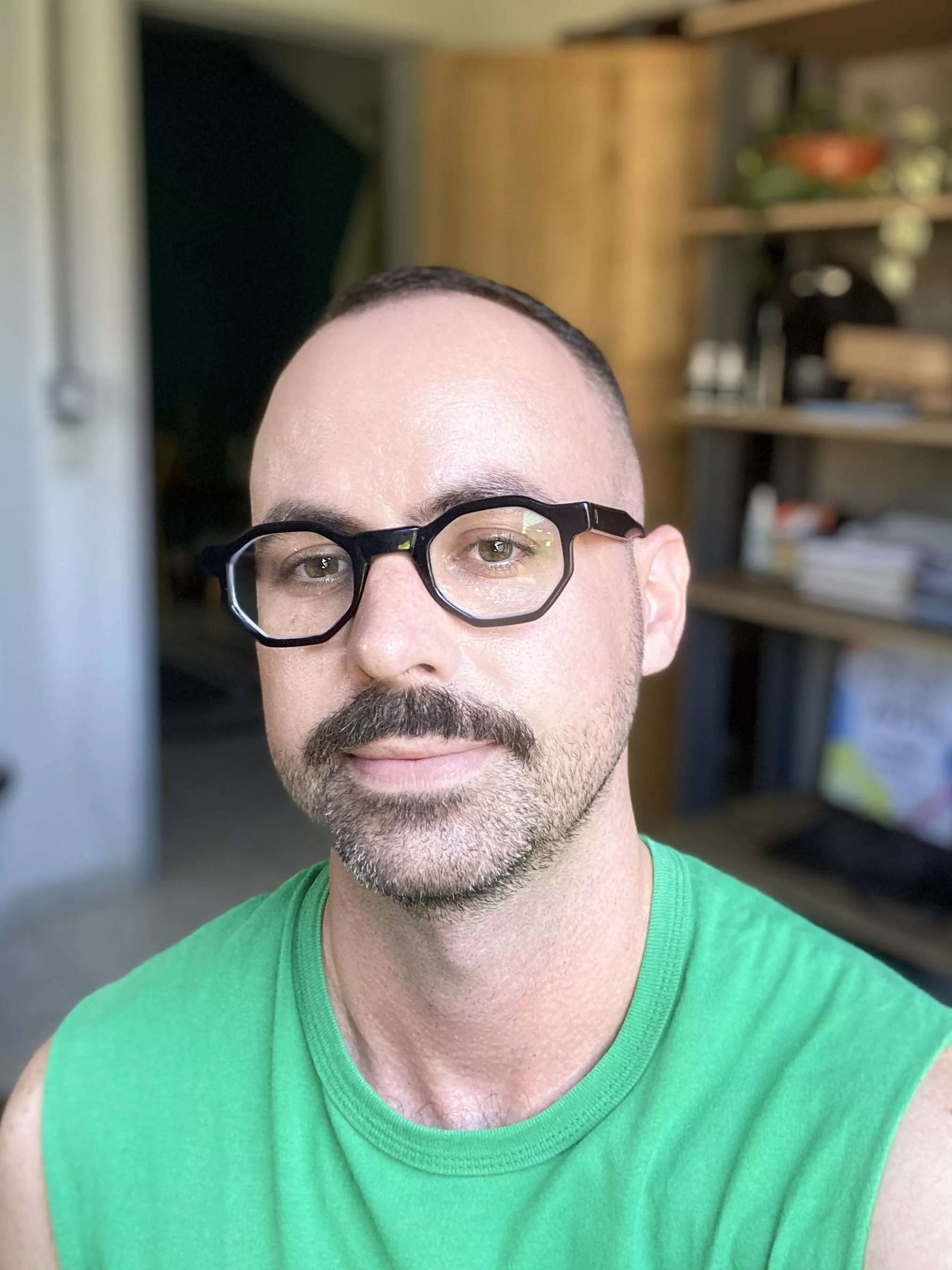 On vacation and bored. PM me so we can chat On vacation and bored. PM me so we can chat