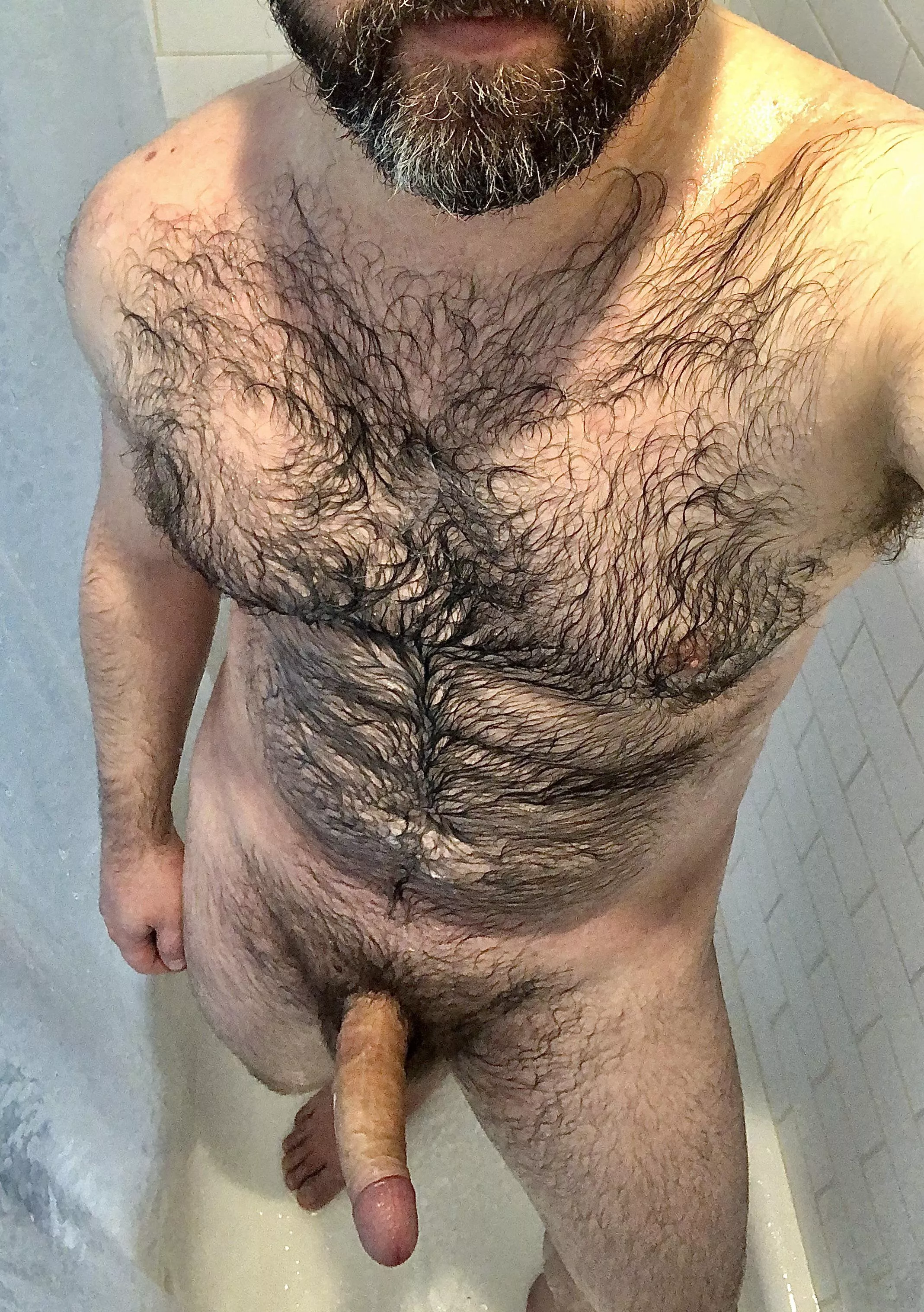 One of the most important things a dad can teach is proper hygiene. Who’d like to be taught a lesson?(41)