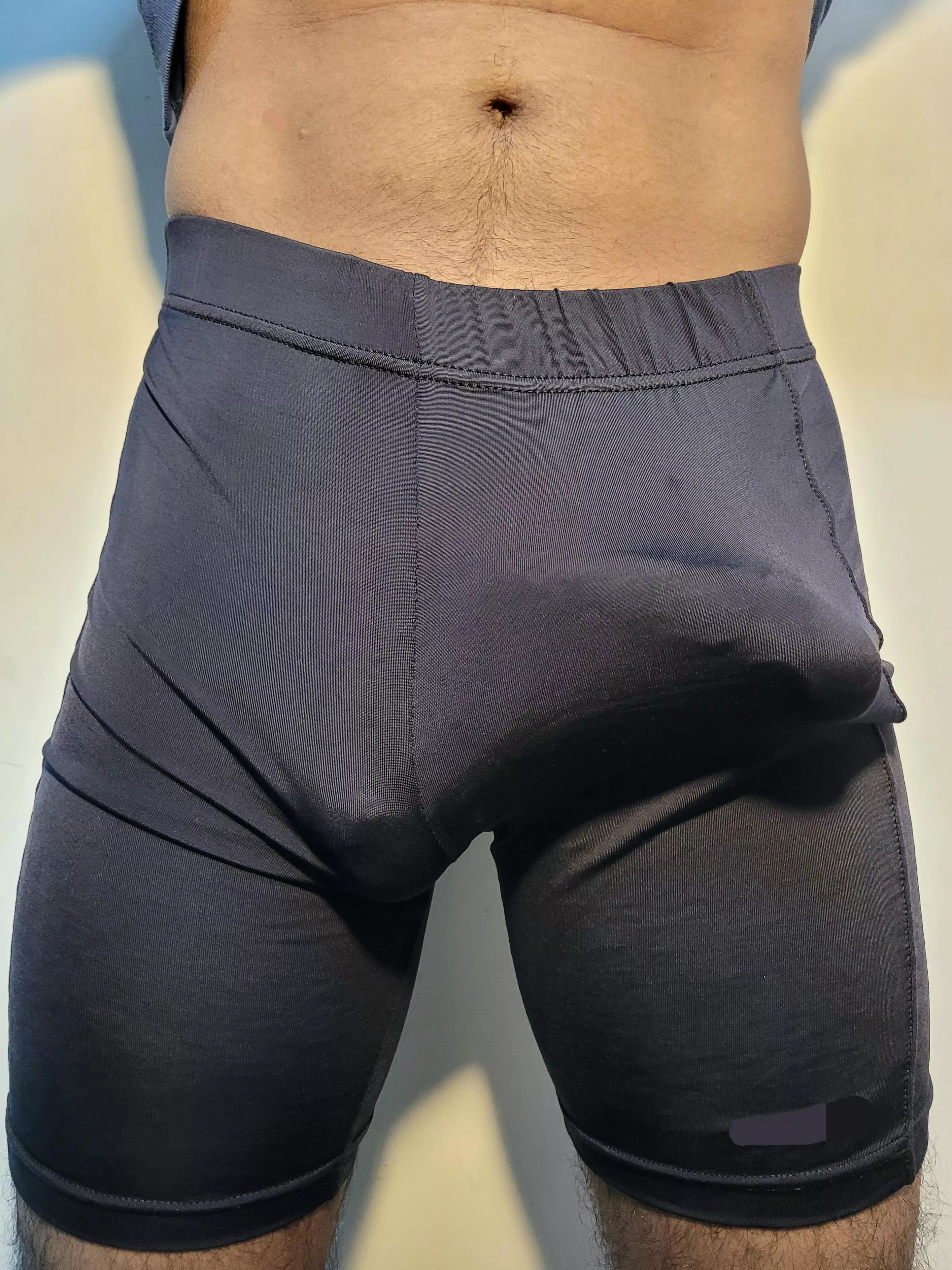 One of the reason I don't wear tights