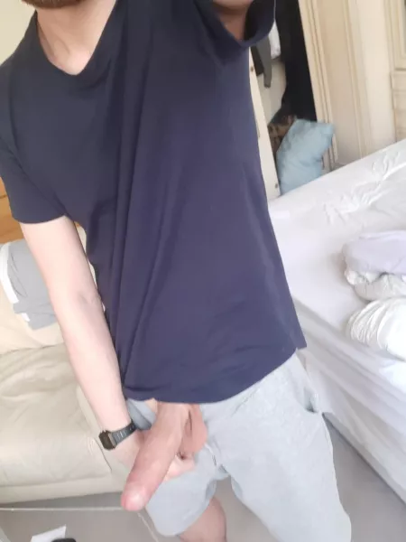 Only ⬆️ if you'd like to kiss it 😘