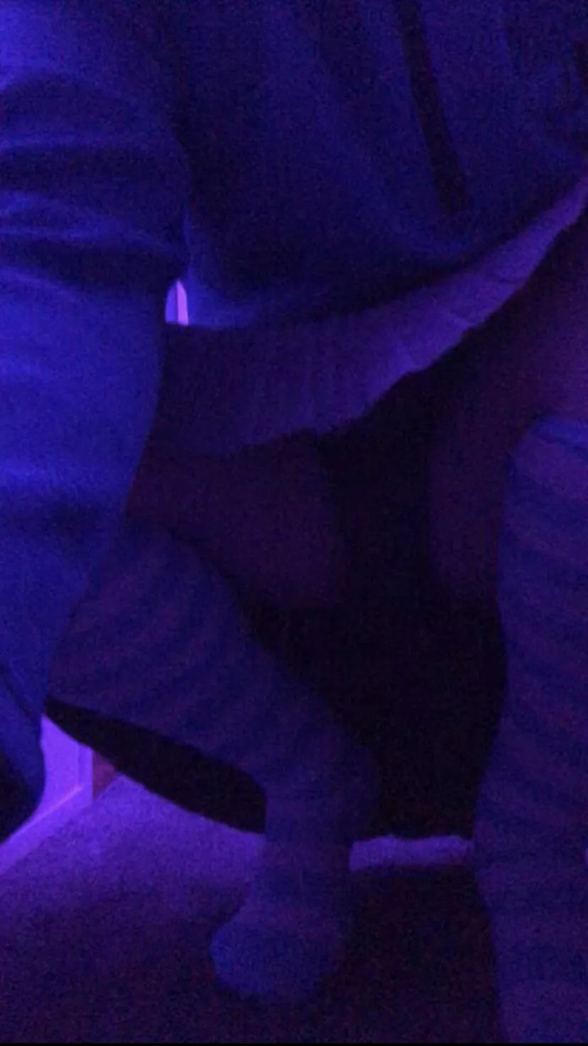 Oops, I accidentally sent you an upskirt shot 😳