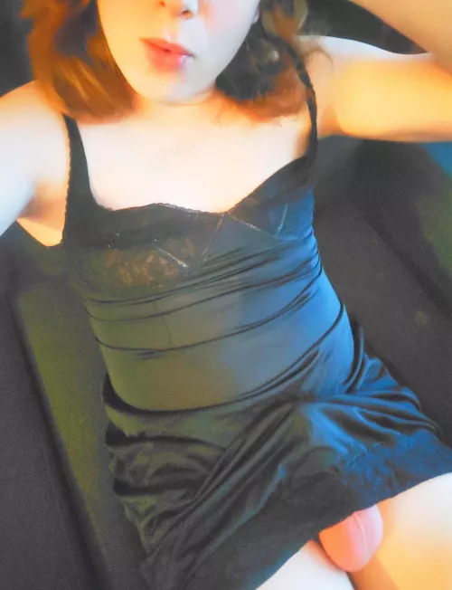 Oops 😂 i like this dress 😜