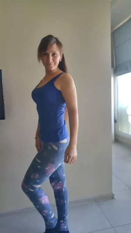 Oops. It turns out today is Saturday 🙈 Lost in time. Well, let's go have coffee since we woke up so early.😉