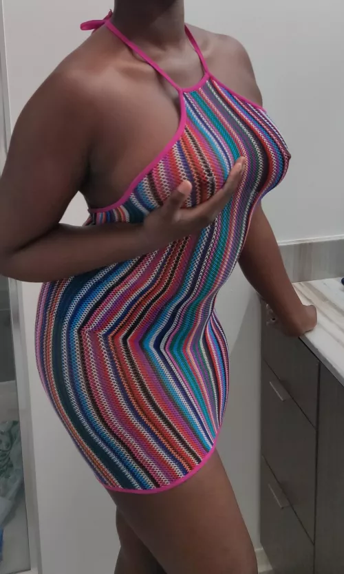 Oops-- left my bikini top in the hotel room😏... do you think the lifeguard would notice? 🤔