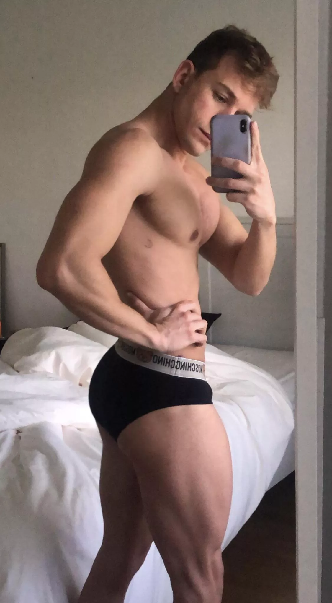 (.) (.) or 🍑 guys?