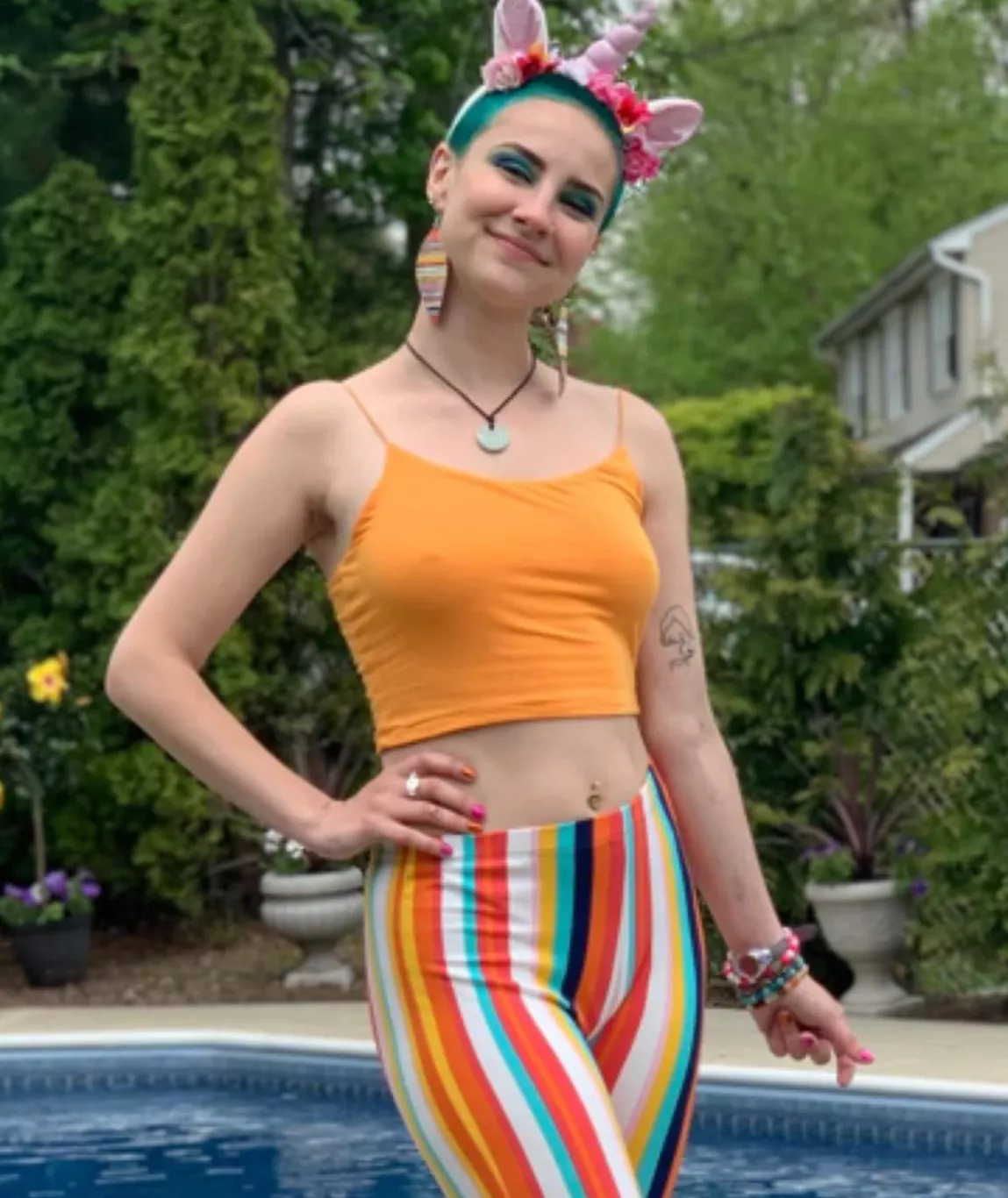 Orange you glad she went braless?