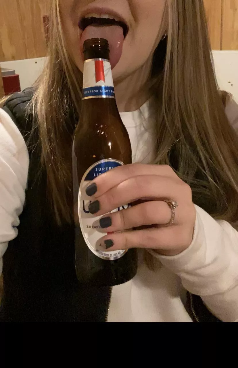 Out on the town, horny, and wishing this was a big cock. [image]