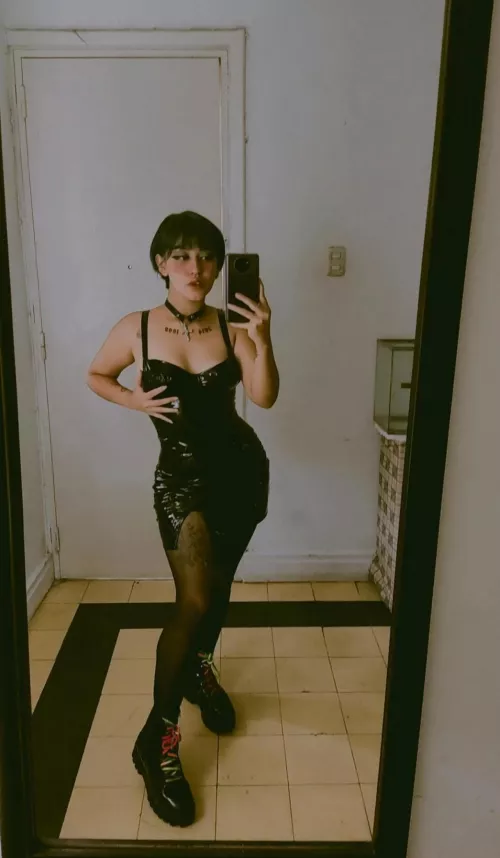 Pantyhose make any outfit look sexy