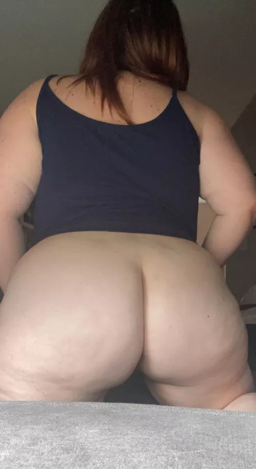 PAWG or nah? 😈