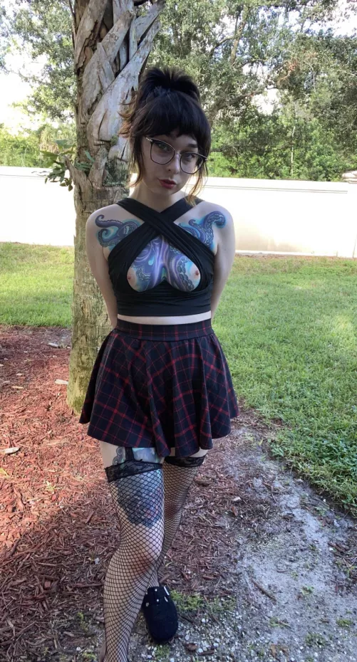 Peekaboob๐