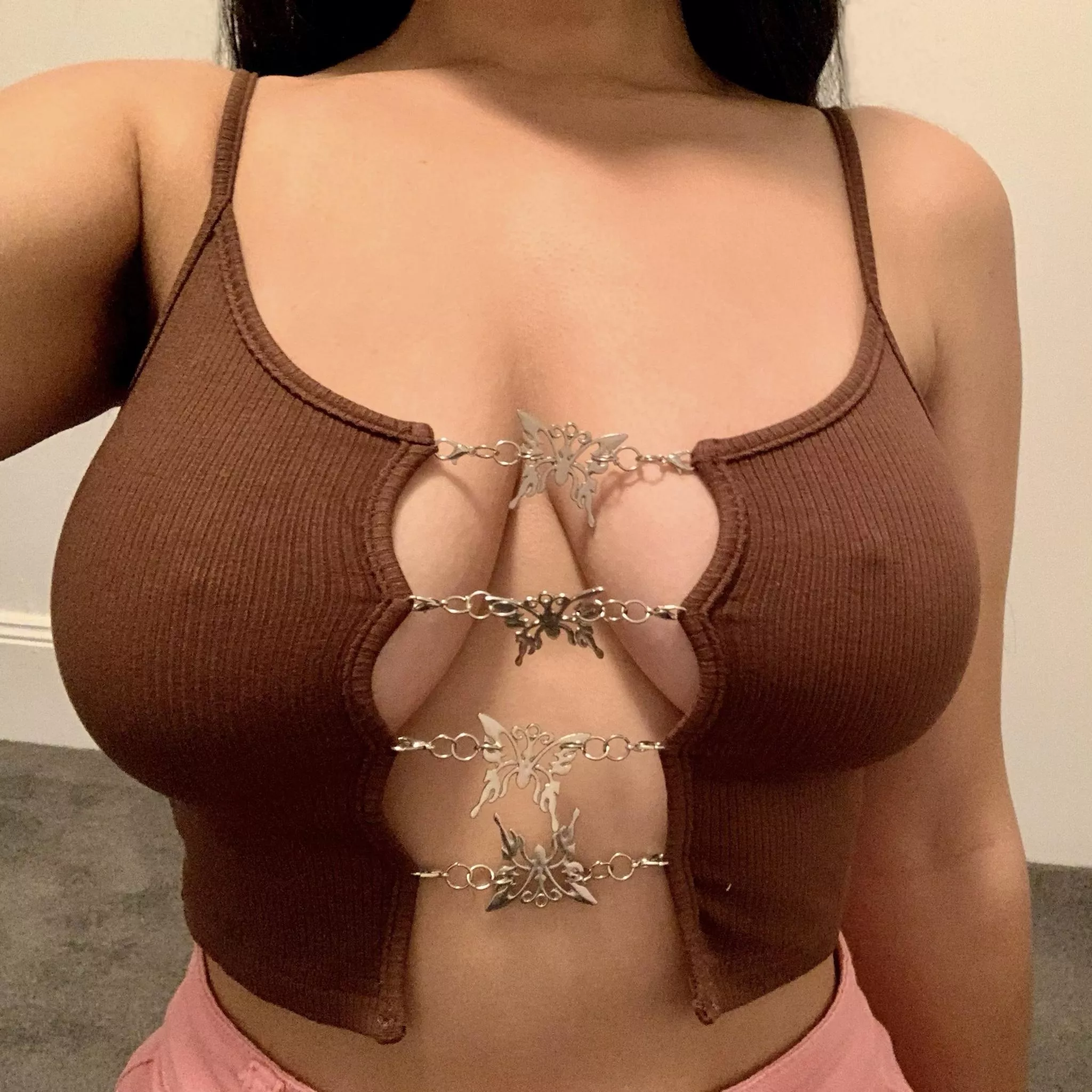 People keep staring at my chest in this top. I love the attention ;) People keep staring at my chest in this top. I love the attention ;)