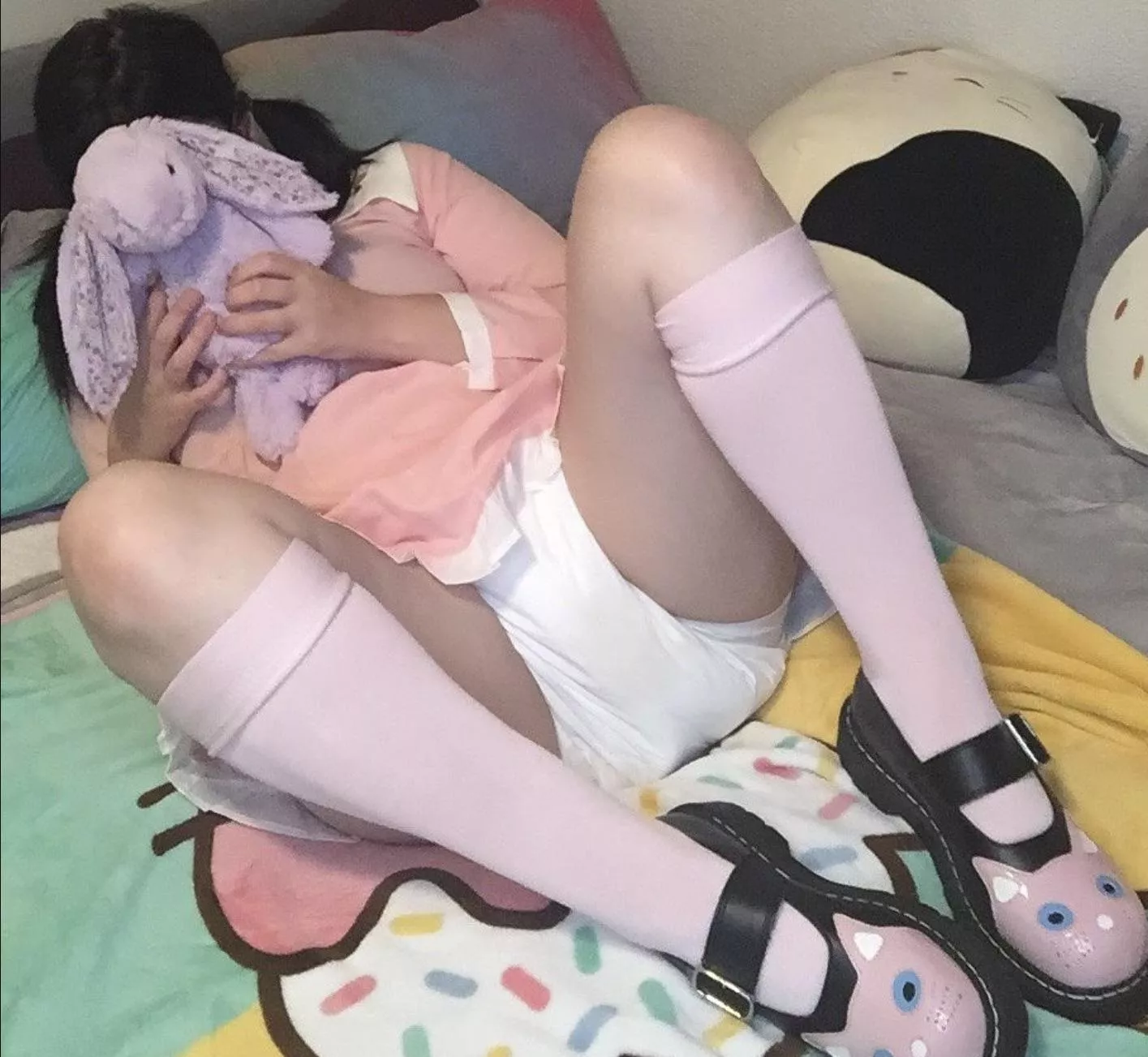 Perfectly white diapers are luscious Perfectly white diapers are luscious