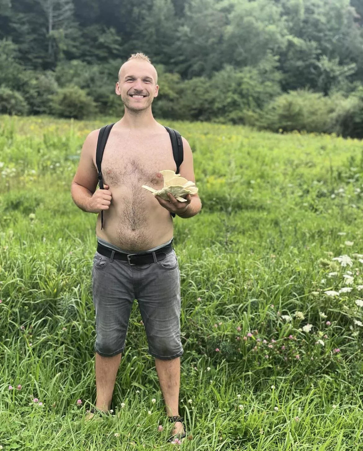 Photo is from the summer, but I’m curious if there are any fellow foragers here? 🍄 Photo is from the summer, but I’m curious if there are any fellow foragers here? 🍄