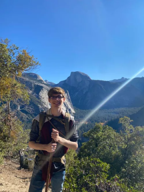 Pic of me at Yosemite a few weeks ago, anyone like to hike?
