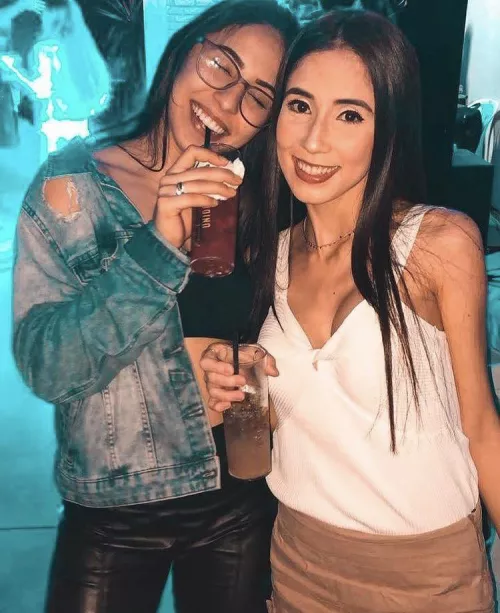 Pick one to give u a blowjob [2]