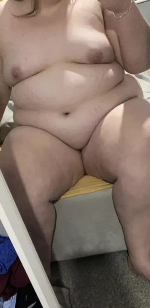 Piggy needs a new bigger🍆 sponsor, anyone interested🥰