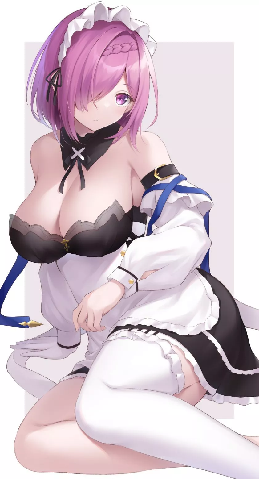 Pink hair maid [Artist Original] (nao_sakuba)