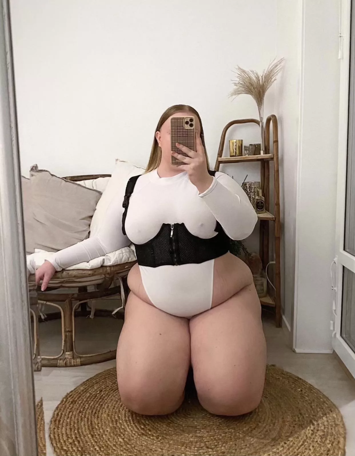 Place your hands on my waist or my hips when I’m on top of you 😇