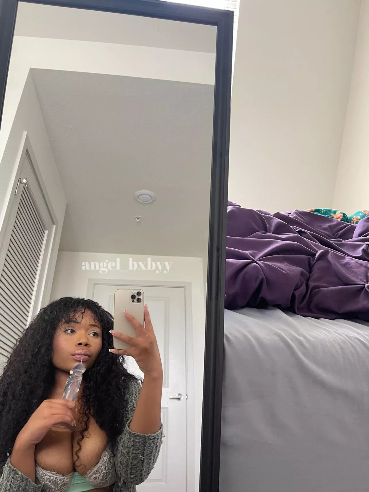 play with me instead of your girlfriend!😈 GFE on SALE TODAY! [sext] [rate] [pic] [vid] [gfe]