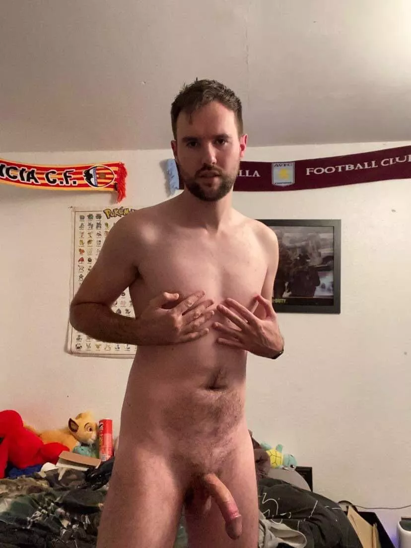 Play with my nipples