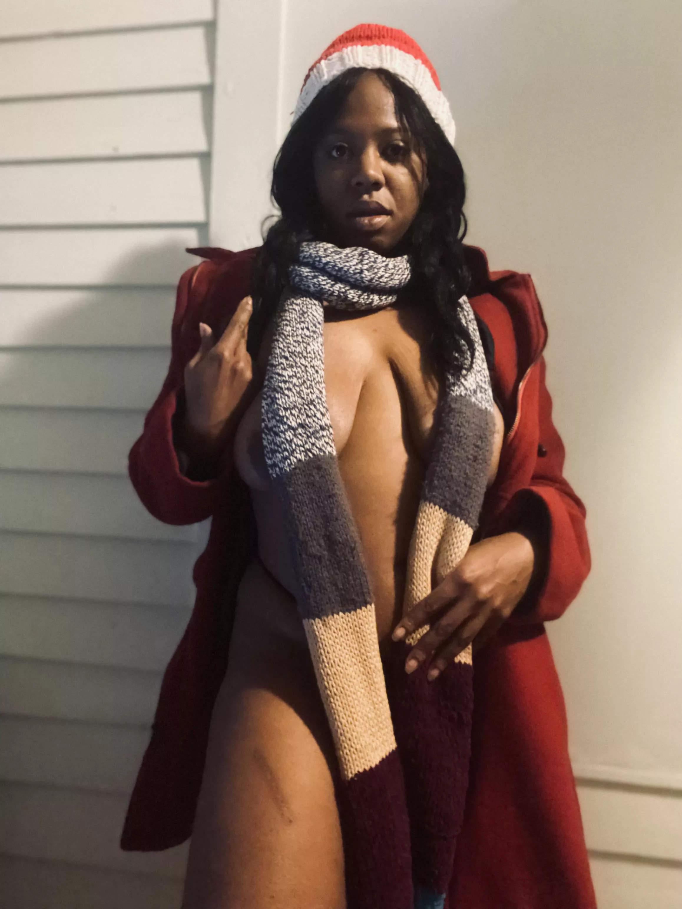 Play your cards right and I’ll knit you a scarf like mine 💋