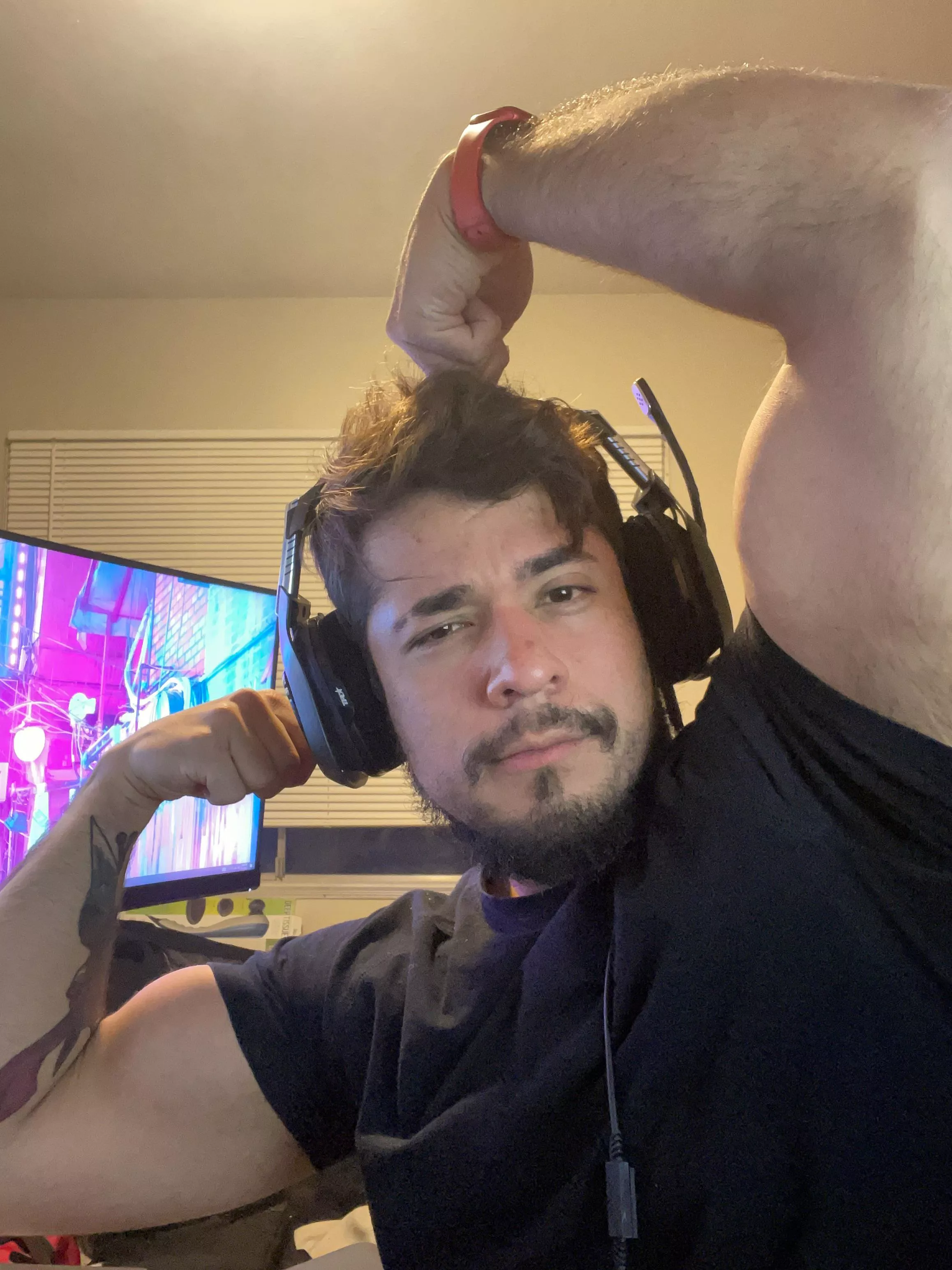 Playing Destiny 2, what are you guys playing?