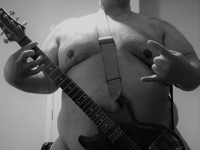 Playing naked is an interesting feeling to say the least 🙂
