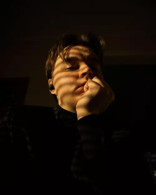 Playing through Bioshock 2 atm, what are ya'll playing through?