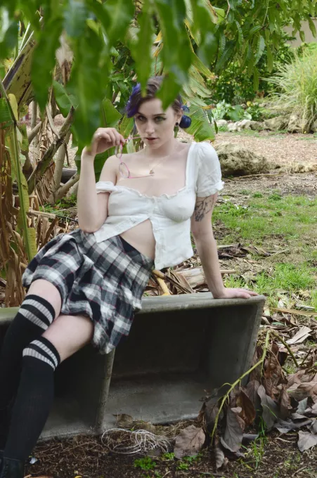 Please teacher help me, Iām such a silly girl ⨠f22