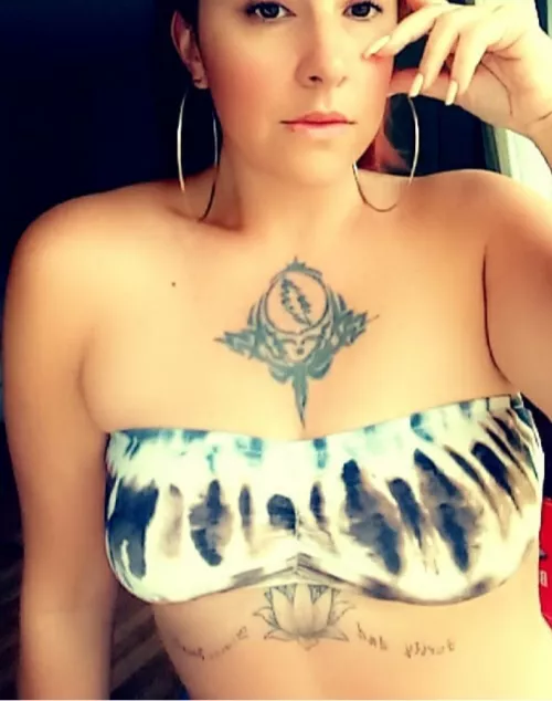 pm for more revealing pics