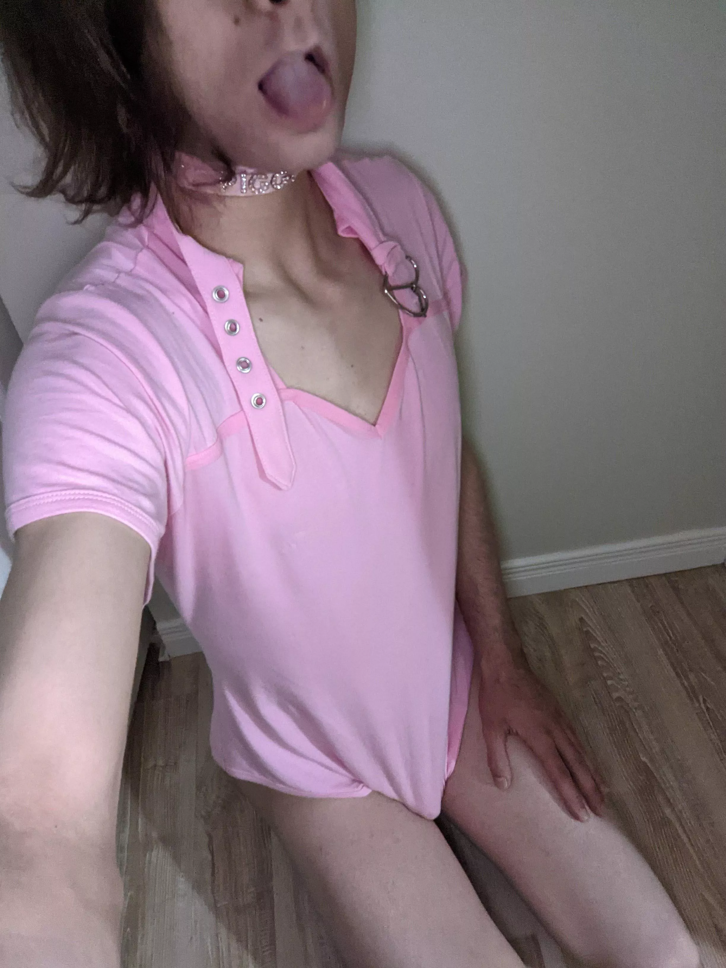 Pm me I am a pathetic sissy piggy 🐷 oink oink Pm me I am a pathetic sissy piggy 🐷 oink oink