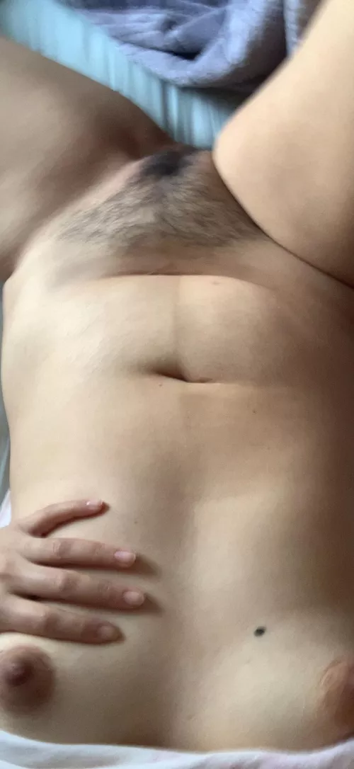 Pm me if you want to masturbate to some never before seen pics of my Peruvian wife π΅πͺ
