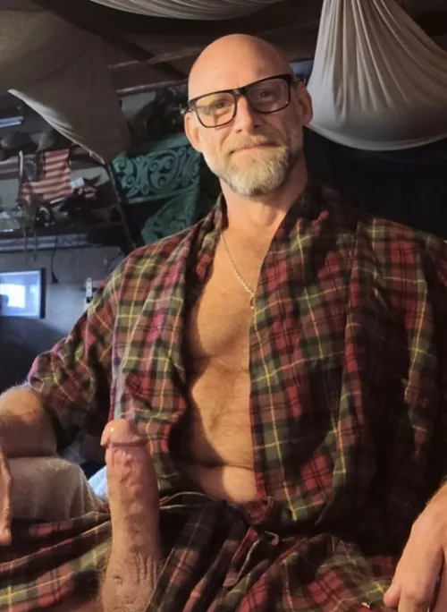 poking out of the robe