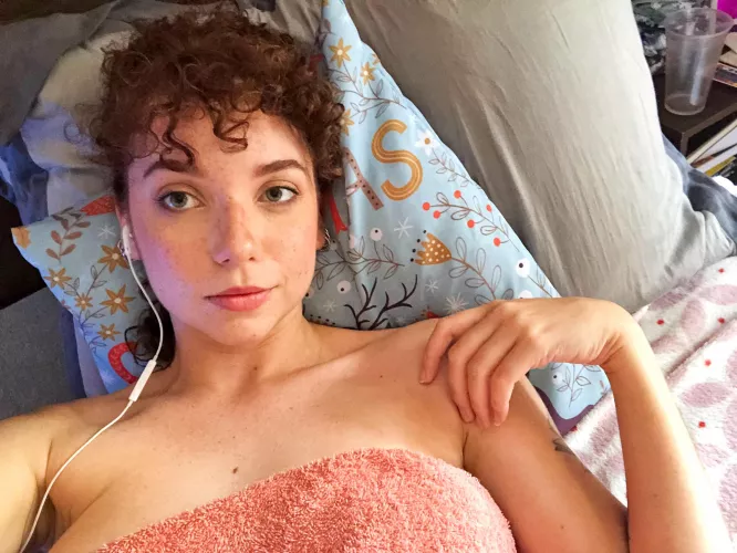 Post shower selfie