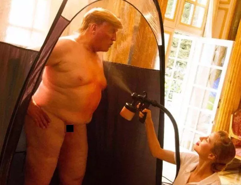 POTUS getting sprayed POTUS getting sprayed