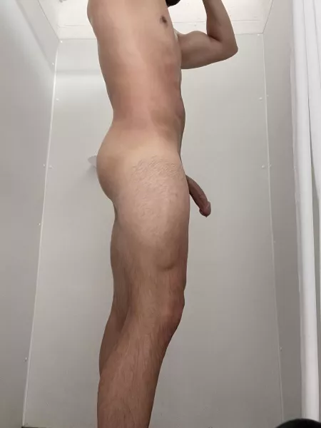 POV youโre spying on me at the gym shower